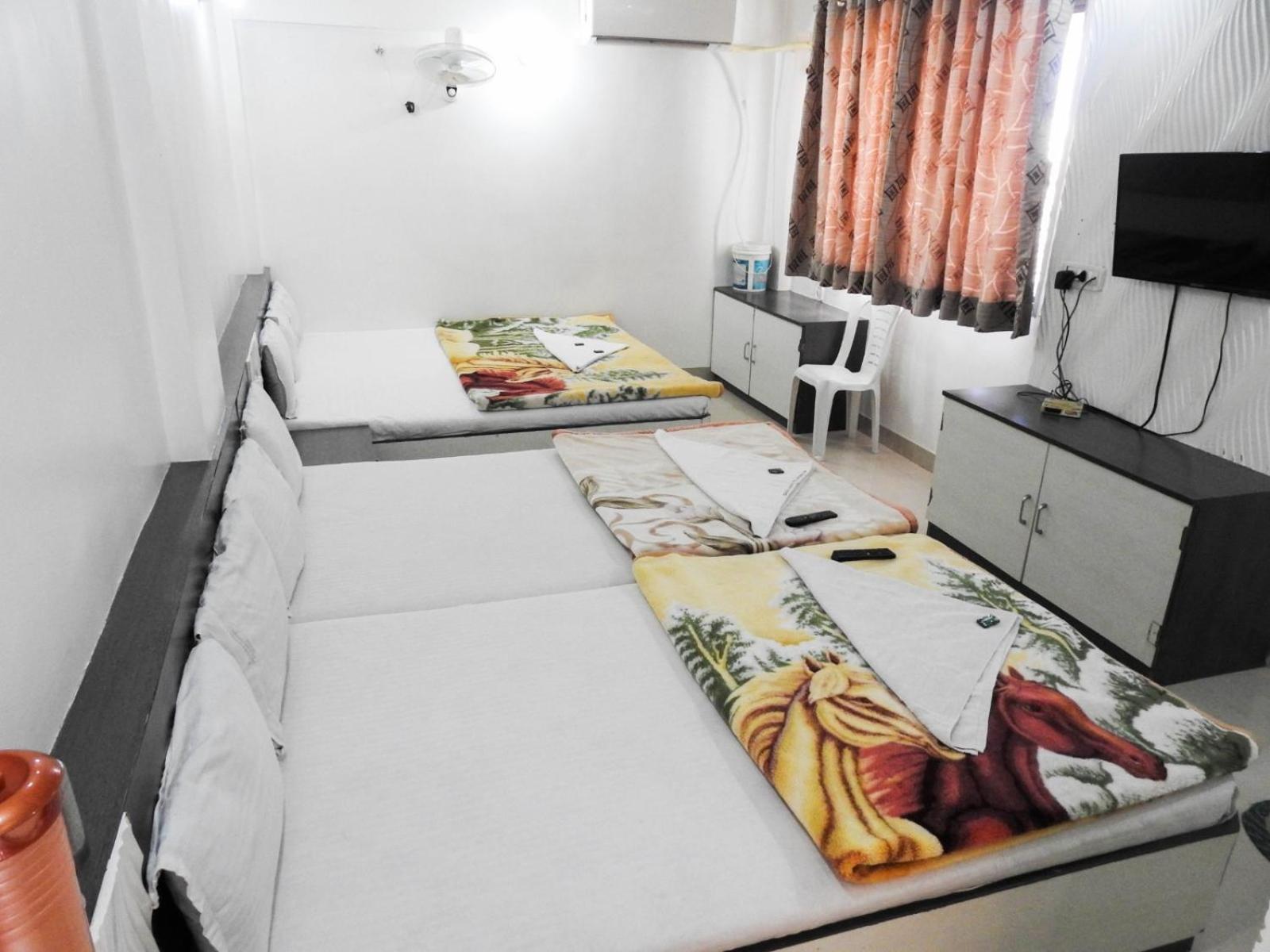 Hotel Shri Sai Darshan Shirdi Dış mekan fotoğraf